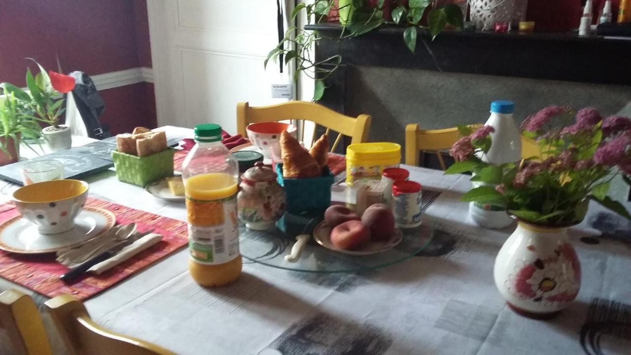 Chez Marie Apartment Pontivy Bagian luar foto